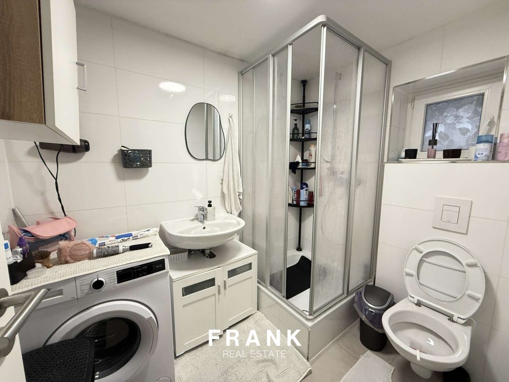 Badezimmer EG