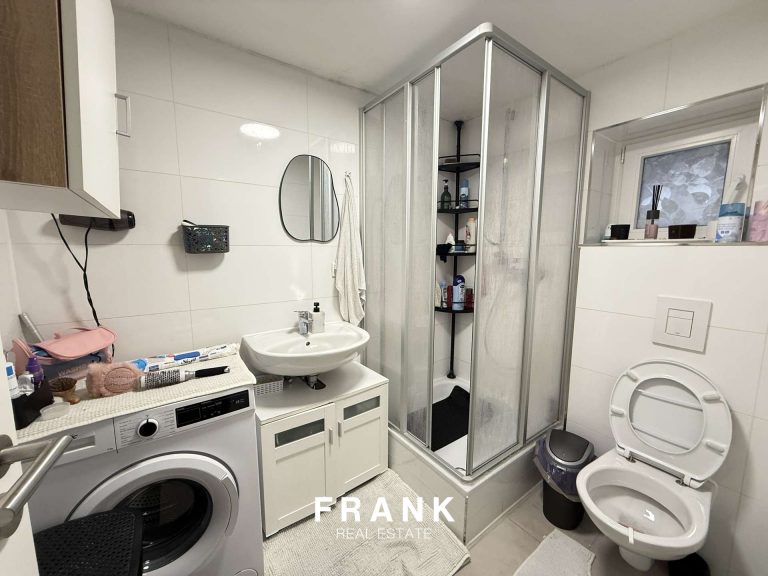 Badezimmer EG